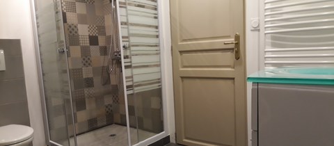Salle de bain chambre 4 et 5